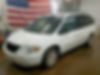 2C4GP54L75R418399-2005-chrysler-town-and-cou-1