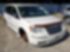 2A8HR64X48R717868-2008-chrysler-town-and-cou-0