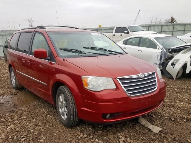2A8HR54179R622731-2009-chrysler-town-and-country-0