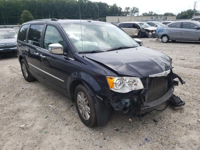 2A4RR6DX4AR141002-2010-chrysler-town-and-country-0