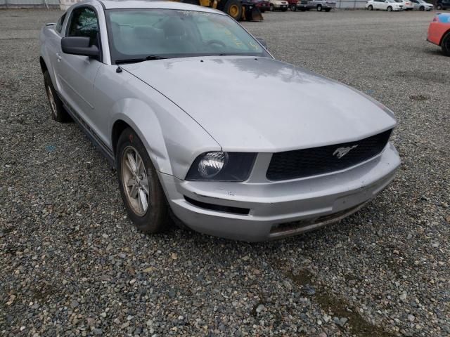 1ZVHT80N185204824-2008-ford-mustang-0