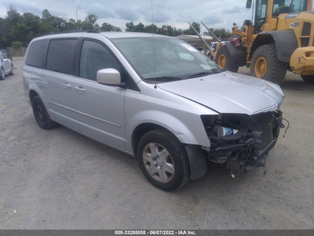2A4RR5D17AR176834-2010-chrysler-town-and-country