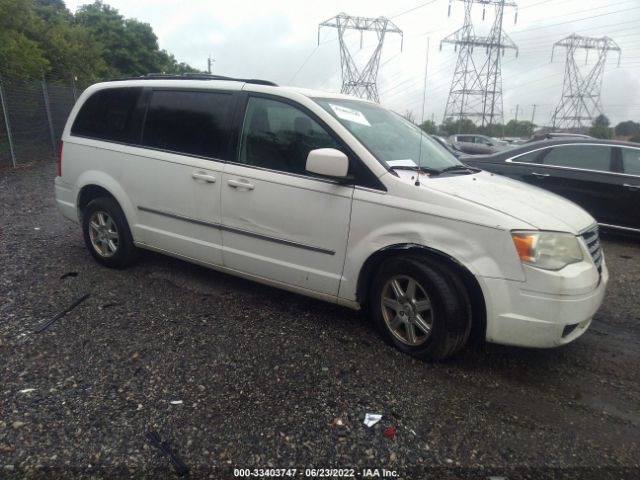 2A4RR5D13AR328897-2010-chrysler-town-and-country