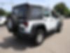 1C4BJWDG5HL732747-2017-jeep-wrangler-unlimited-2