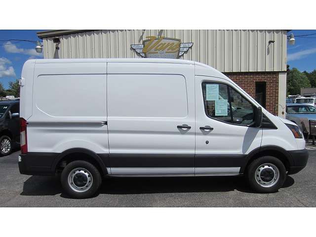 1FTYR1CM8KKA69541-2019-ford-transit-connect-0