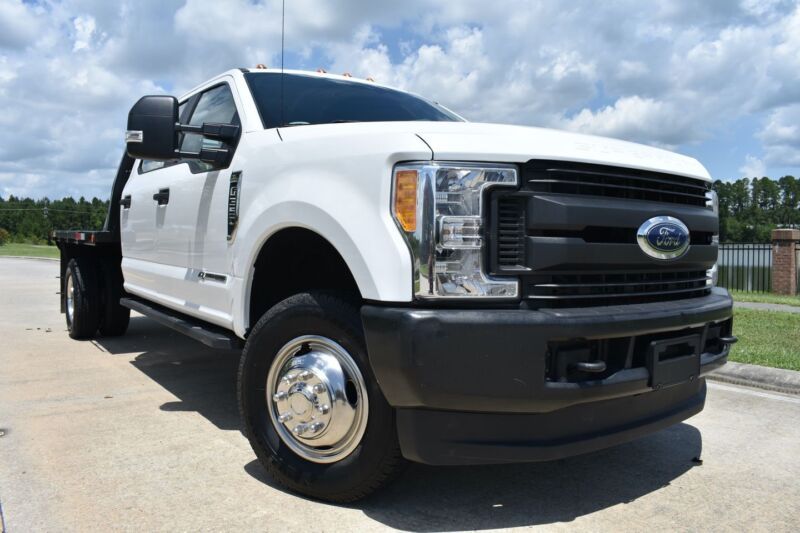 1FD8W3HT1HED35392-2017-ford-f-series