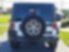 1C4BJWFG7HL502902-2017-jeep-wrangler-2
