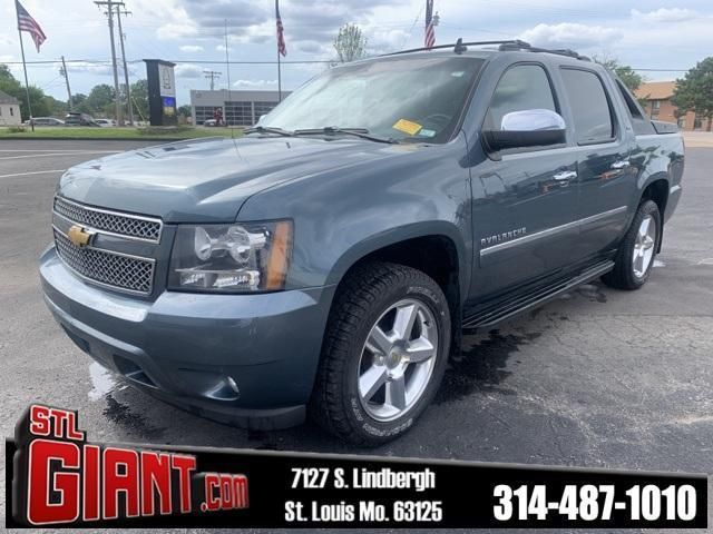 3GNTKGE79CG247031-2012-chevrolet-avalanche-0