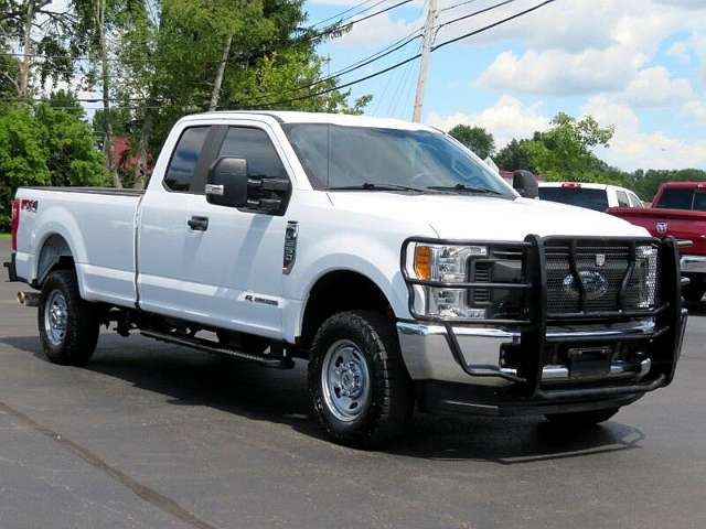 1FT7X2BT8HEE57991-2017-ford-f-250-0