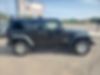 1C4BJWDG2FL667126-2015-jeep-wrangler-unlimited-2