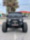 1C4BJWDG0HL521276-2017-jeep-wrangler-unlimited-2