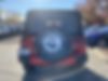 1C4BJWEG0HL505058-2017-jeep-wrangler-unlimited-2