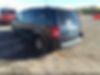 2A8HR54PX8R762937-2008-chrysler-town-and-country-2