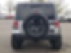 1C4BJWDG5HL580209-2017-jeep-wrangler-unlimited-2