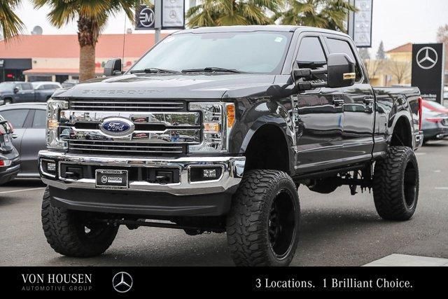 1FT7W2B67HEC11236-2017-ford-f-250-0