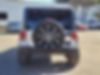 1C4BJWDG8JL882082-2018-jeep-wrangler-jk-unlimited-2