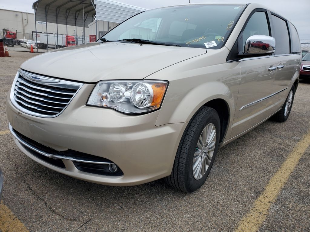 2C4RC1CG6FR574095-2015-chrysler-town-and-country-0