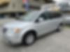 2A4RR5DX4AR338293-2010-chrysler-town-and-country-2