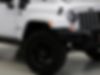 1C4BJWEG9HL622931-2017-jeep-wrangler-unlimited-2