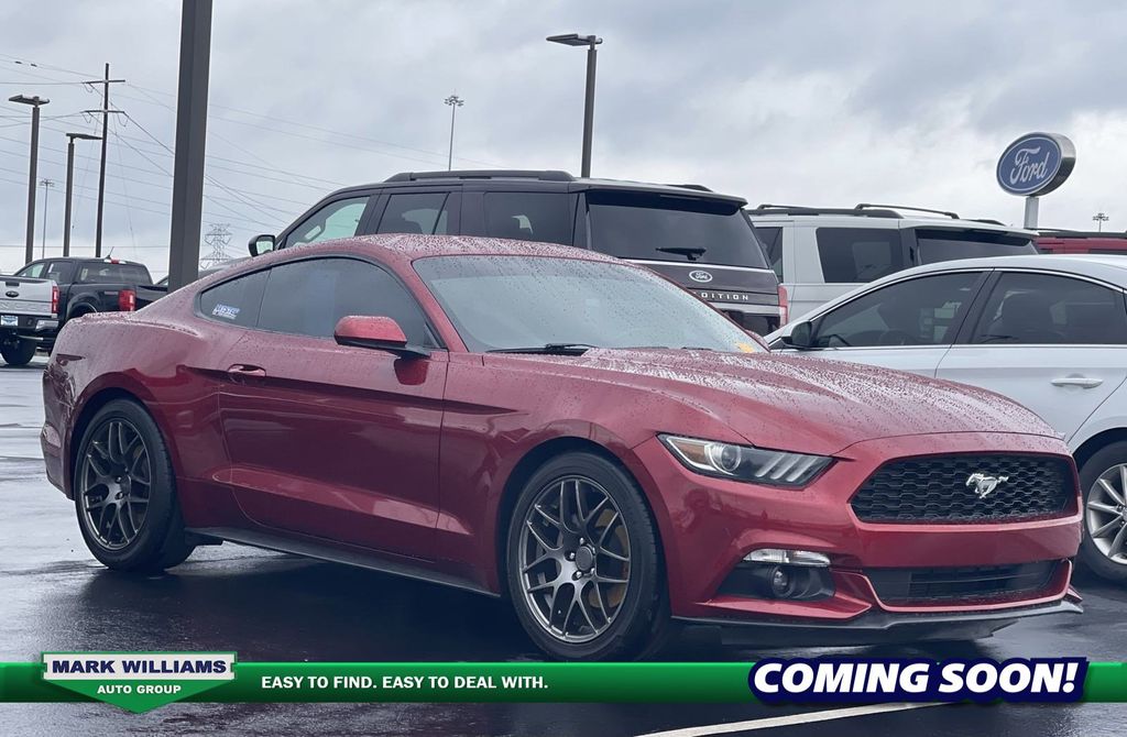1FA6P8AM7G5205677-2016-ford-mustang-0