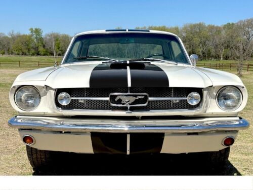 5R07A258084-1965-ford-mustang