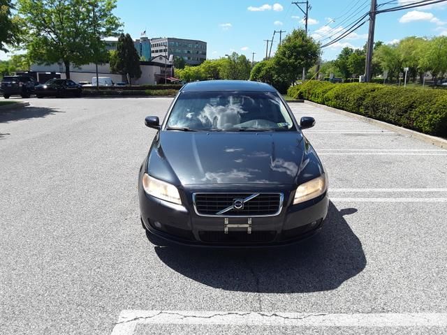 YV1AS982591088778-2009-volvo-s80-0