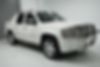 3GNTKGE7XCG235910-2012-chevrolet-avalanche-2