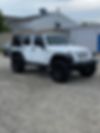 1C4BJWDG6JL840946-2018-jeep-wrangler-2
