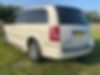 2A8HR64XX8R133054-2008-chrysler-town-and-country-2