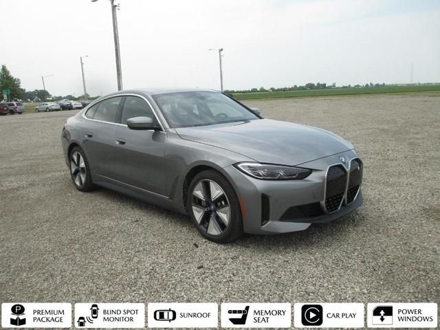 WBY73AW09NFM42510-2022-bmw-i4-gran-coupe