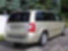 2A4RR8DG8BR655917-2011-chrysler-town-and-country-2