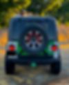 1J4FA39S64P742083-2004-jeep-wrangler-2