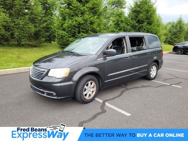 2C4RC1BG6CR258905-2012-chrysler-town-and-country-0