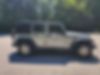 1C4BJWDG0GL163398-2016-jeep-wrangler-unlimited-2