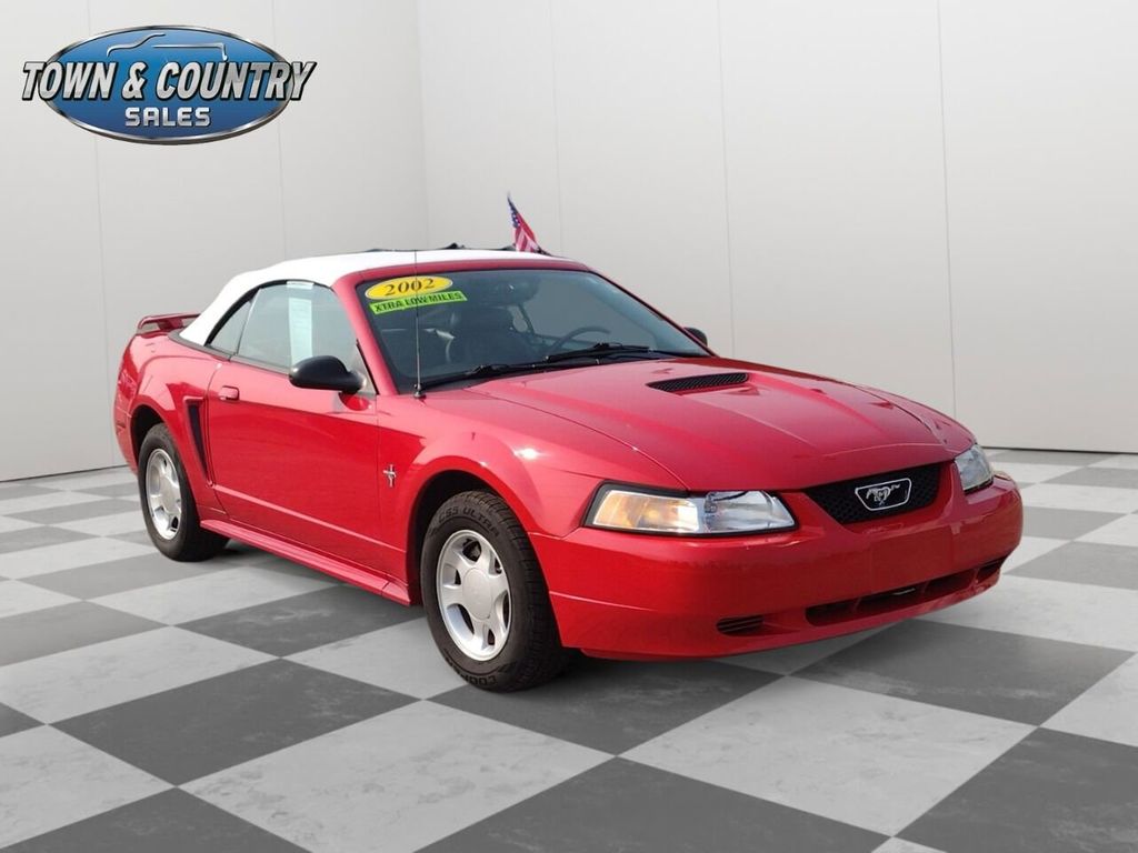 1FAFP44492F152164-2002-ford-mustang-0