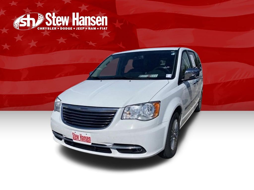 2C4RC1CG5FR743491-2015-chrysler-town-and-country-0