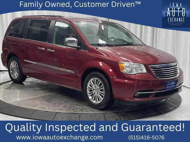 2C4RC1CG6DR616195-2013-chrysler-town-andamp-country-0