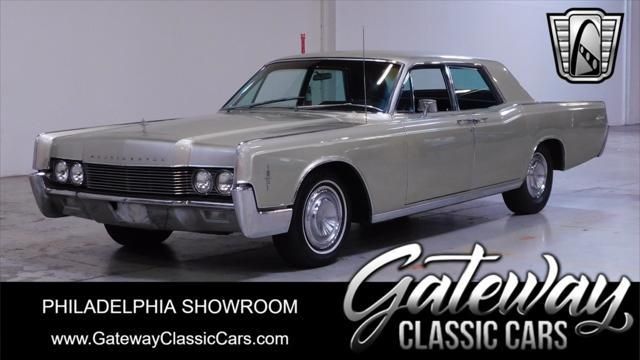 GCCPHY1484-1966-lincoln-continental