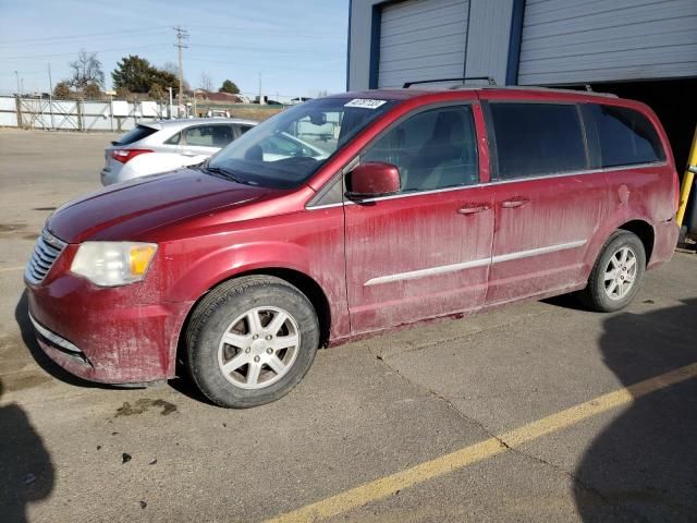 2C4RC1BG7DR503583-2013-chrysler-town-and-country