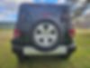 1J4HA5H14BL512527-2011-jeep-wrangler-unlimited-2