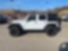 1C4BJWDG2JL906988-2018-jeep-wrangler-jk-unlimited-1