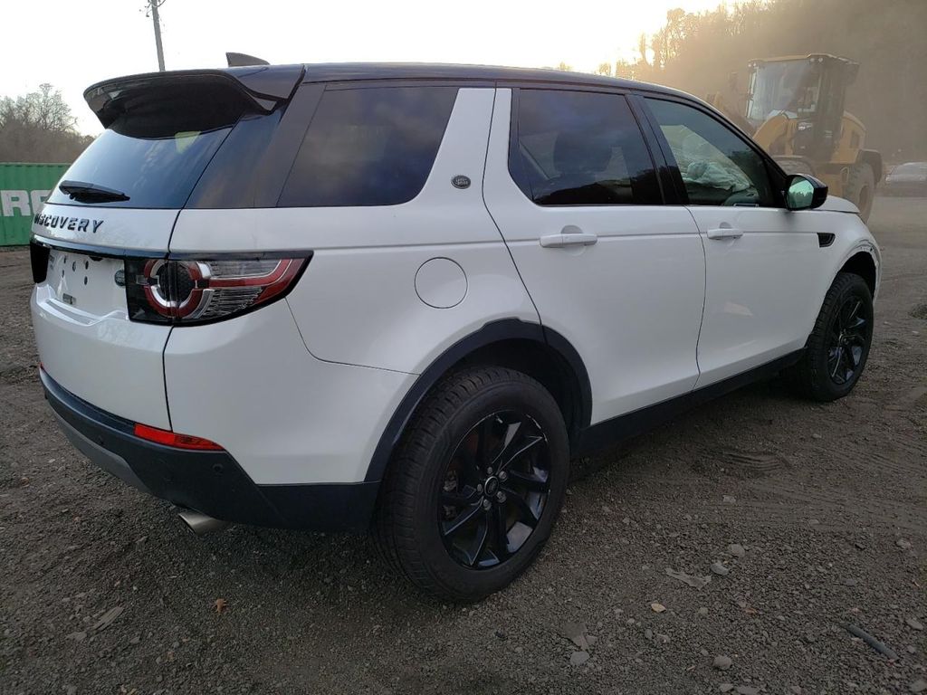 SALCR2FX3KH793584-2019-land-rover-discovery-2
