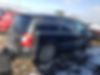 2A4RR8DGXBR609781-2011-chrysler-minivan-2