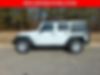 1C4BJWDG5JL931688-2018-jeep-wrangler-jk-unlimited-2