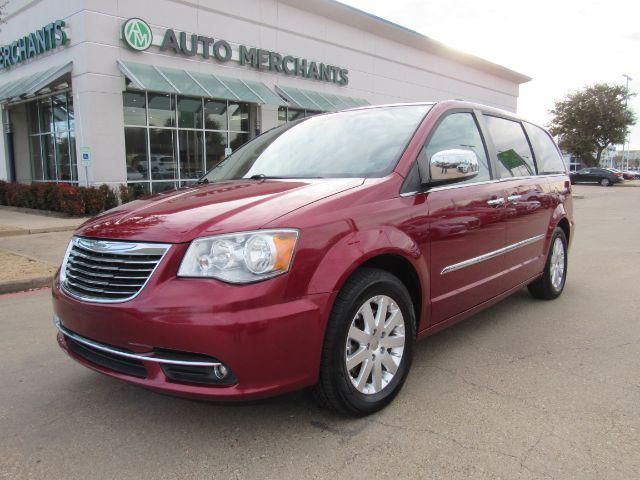 2C4RC1CG9CR270061-2012-chrysler-town-andamp-country