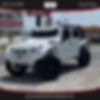 1C4BJWDG5HL728455-2017-jeep-wrangler-unlimited-2