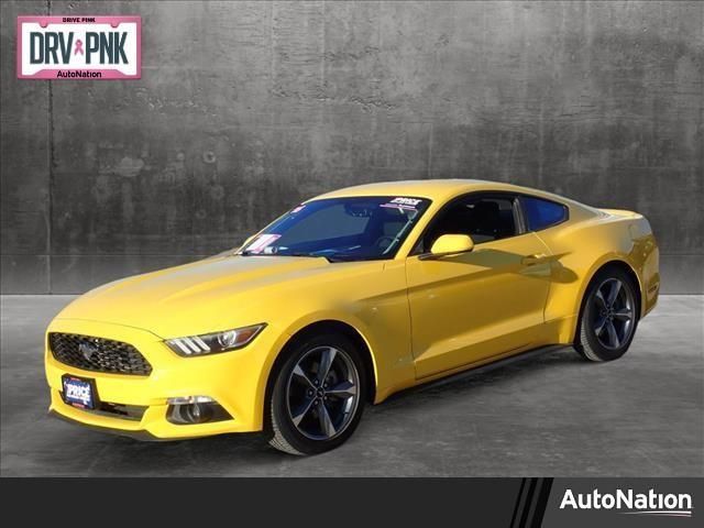 1FA6P8AM2G5290282-2016-ford-mustang-0