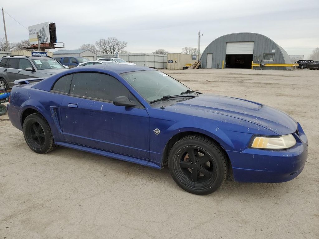 1FAFP40604F180462-2004-ford-mustang-2