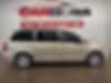 2A4RR8DG0BR616996-2011-chrysler-town-and-country