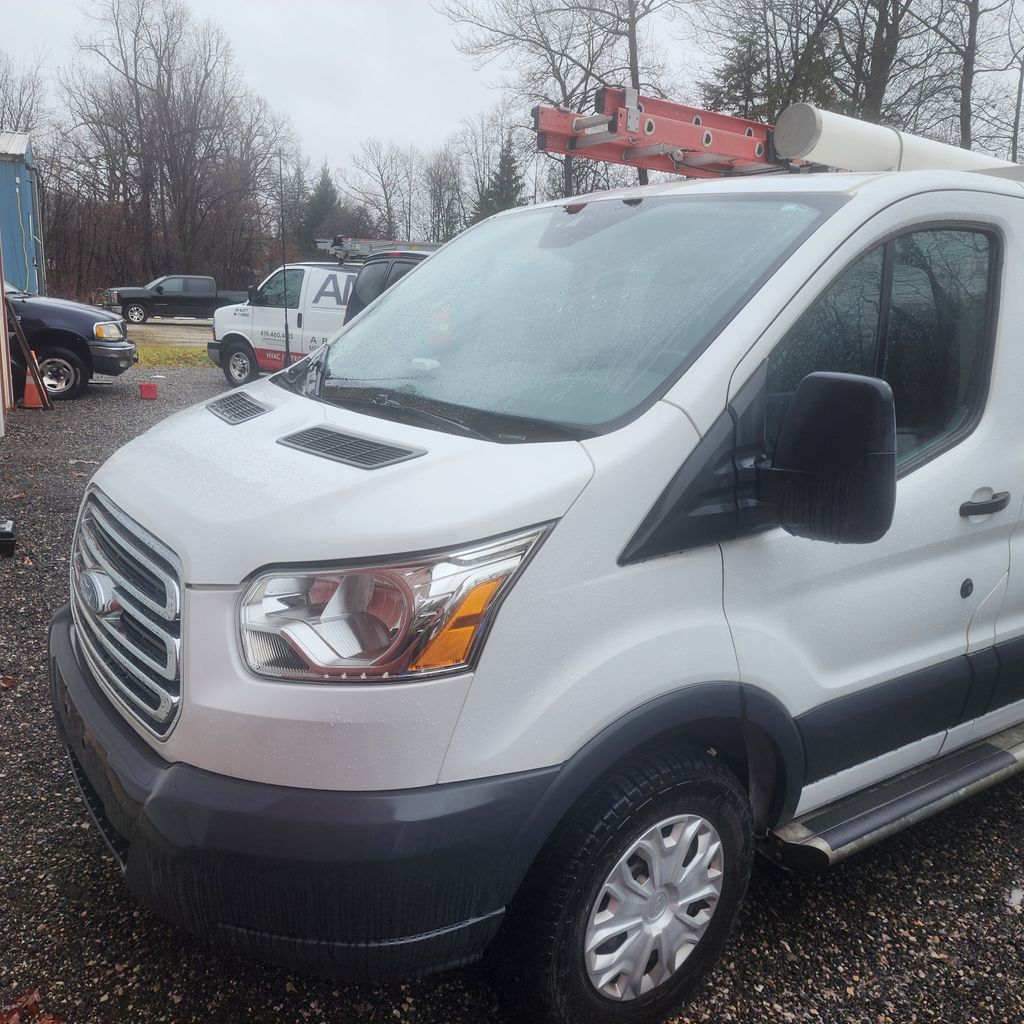 1FTYR1ZM8HKB29592-2017-ford-transit-connect
